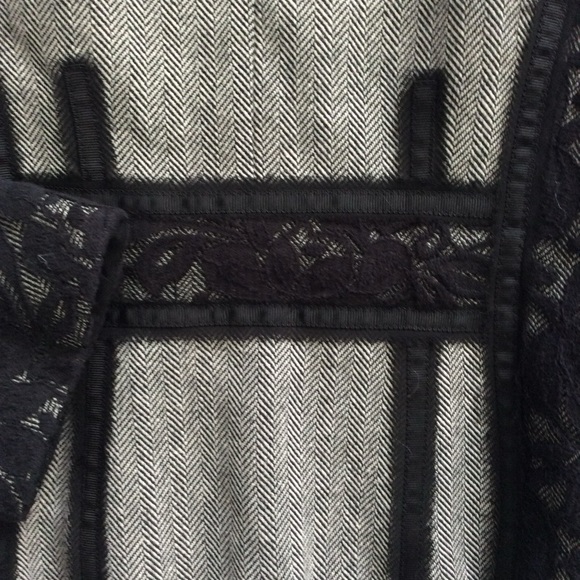 WHBM Herringbone Lace & Sequin Blazer - Picture 4 of 6